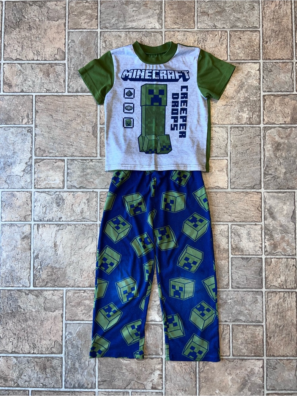 Kids Minecraft Creeper Pajama Set